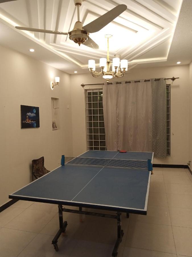 N N Guests Palace Islamabad Bagian luar foto